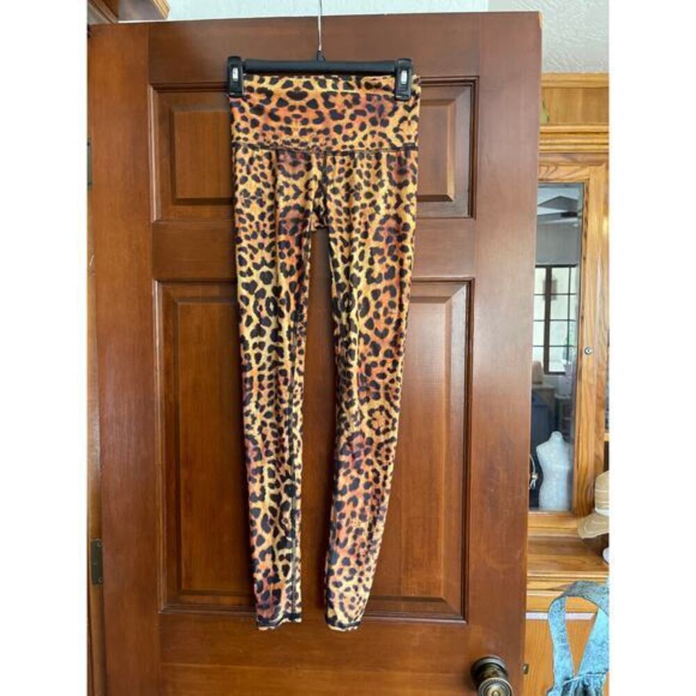 Teeki animal print leggings size xs
